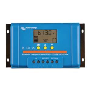 Regulador de carga BlueSolar PWM-LCD&USB 12/24V-20A. Corriente de carga 20A. Tensión max entrada VOC 28/55V. VDC 12/24V.